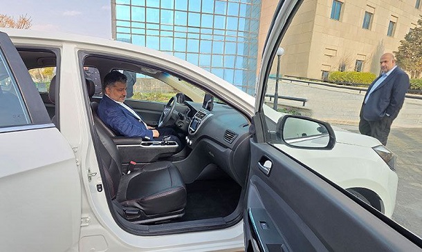 سدان هیبرید ملی ایگل