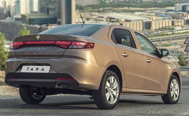 نمای عقب تارا اتوماتیک